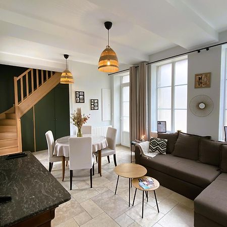 Maison 2 Chambres Avec Parking Et Jardin Noyon Exterior photo